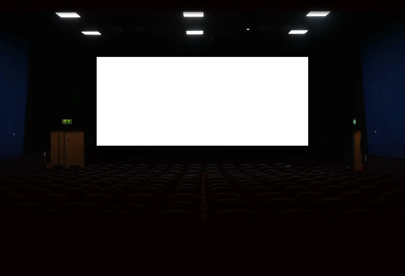 The gala intro of Die Goldene Schindel on the cinema screen